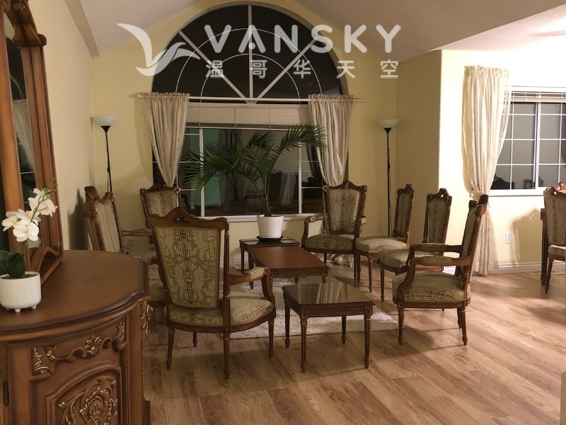 251007033534_Up - Living.jpg